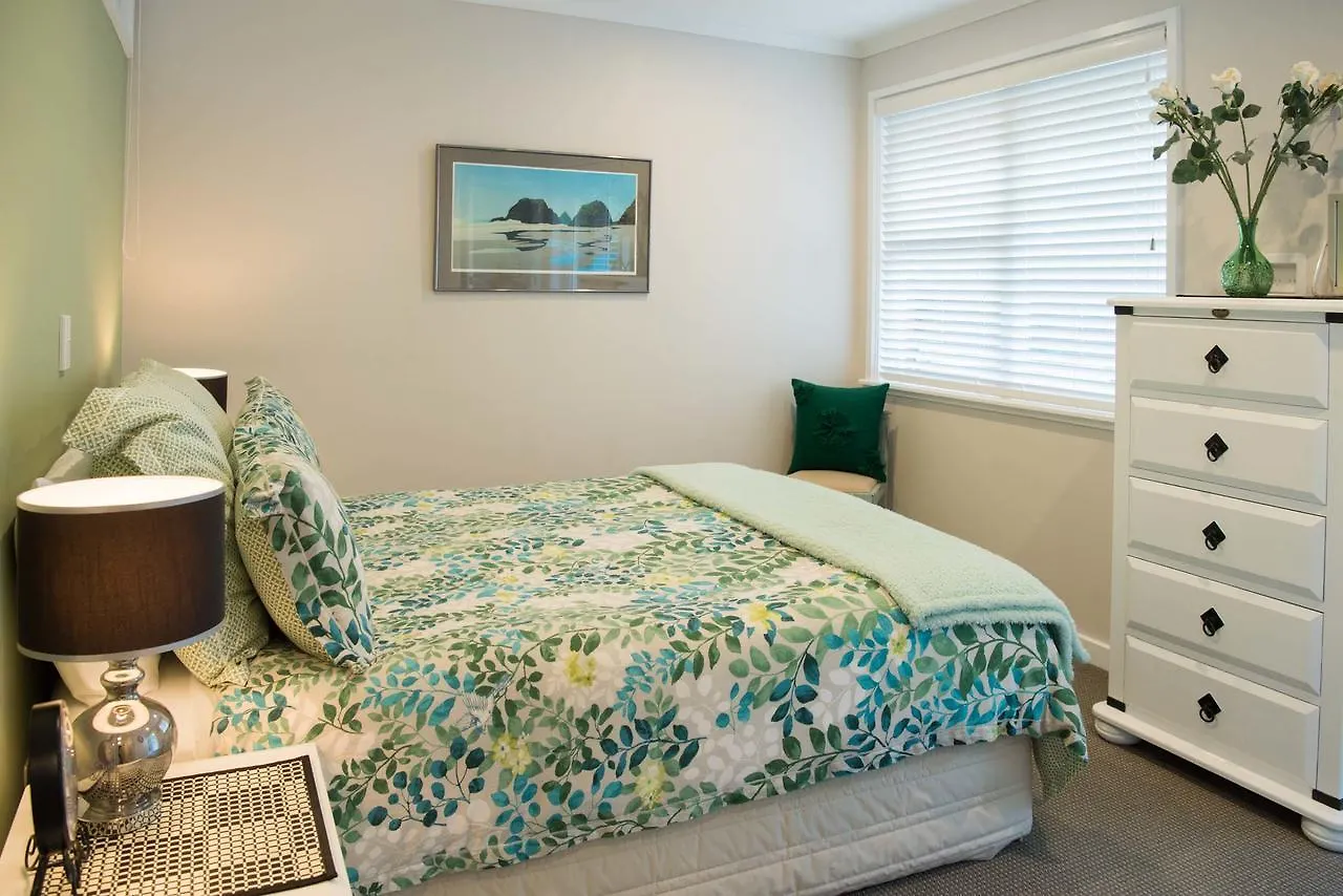 Style In Ngaio Bed & Breakfast Wellington